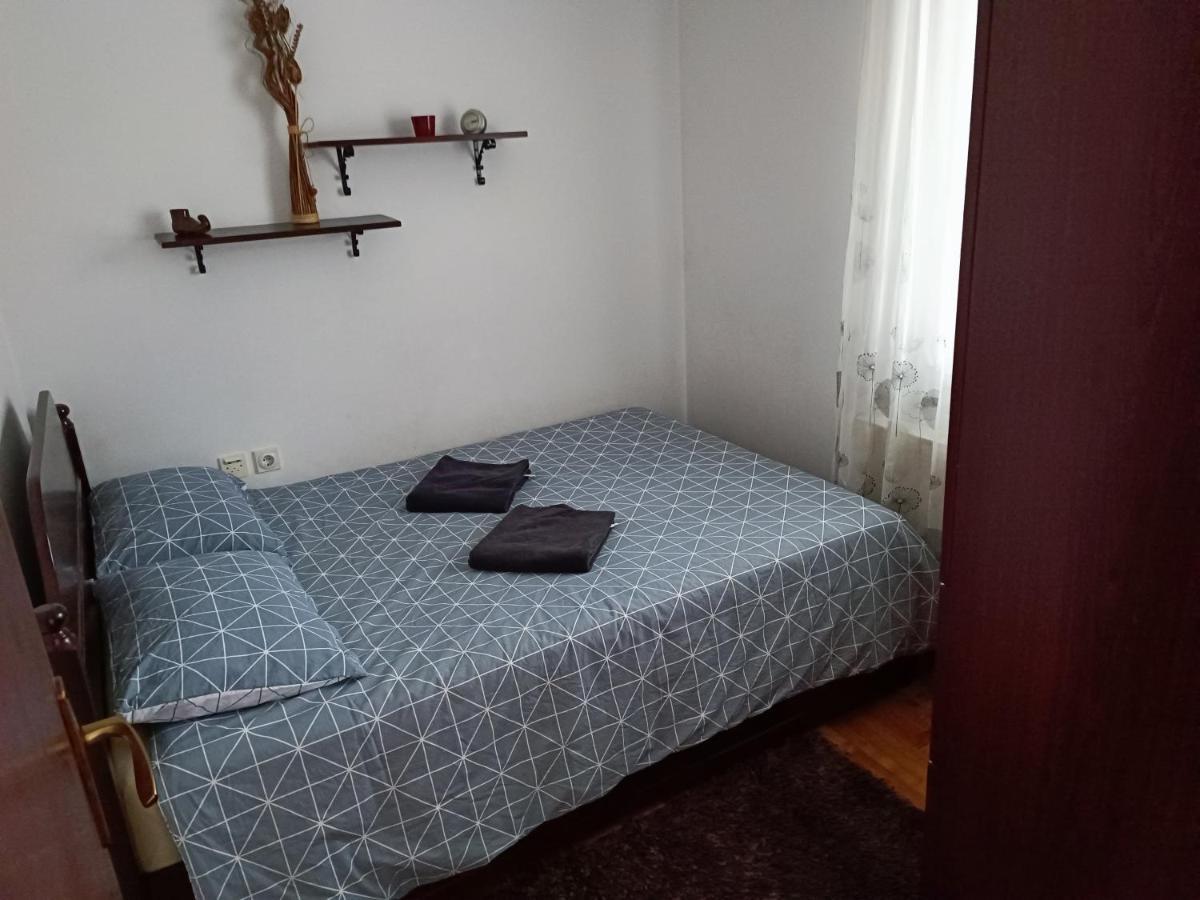 Serbian Home With Garden Krnjaca Εξωτερικό φωτογραφία